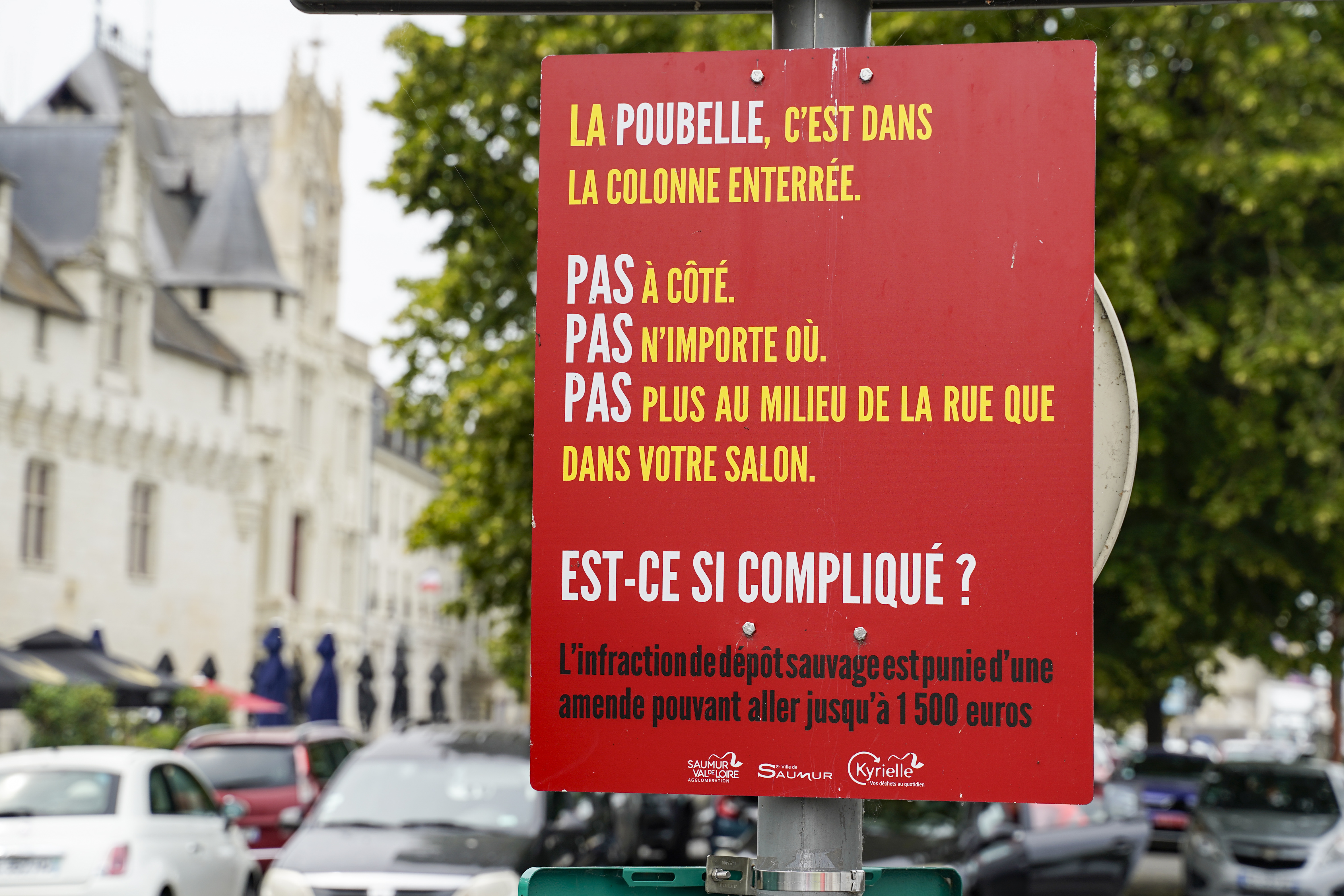 F.PETRY Mobilier urbain 45