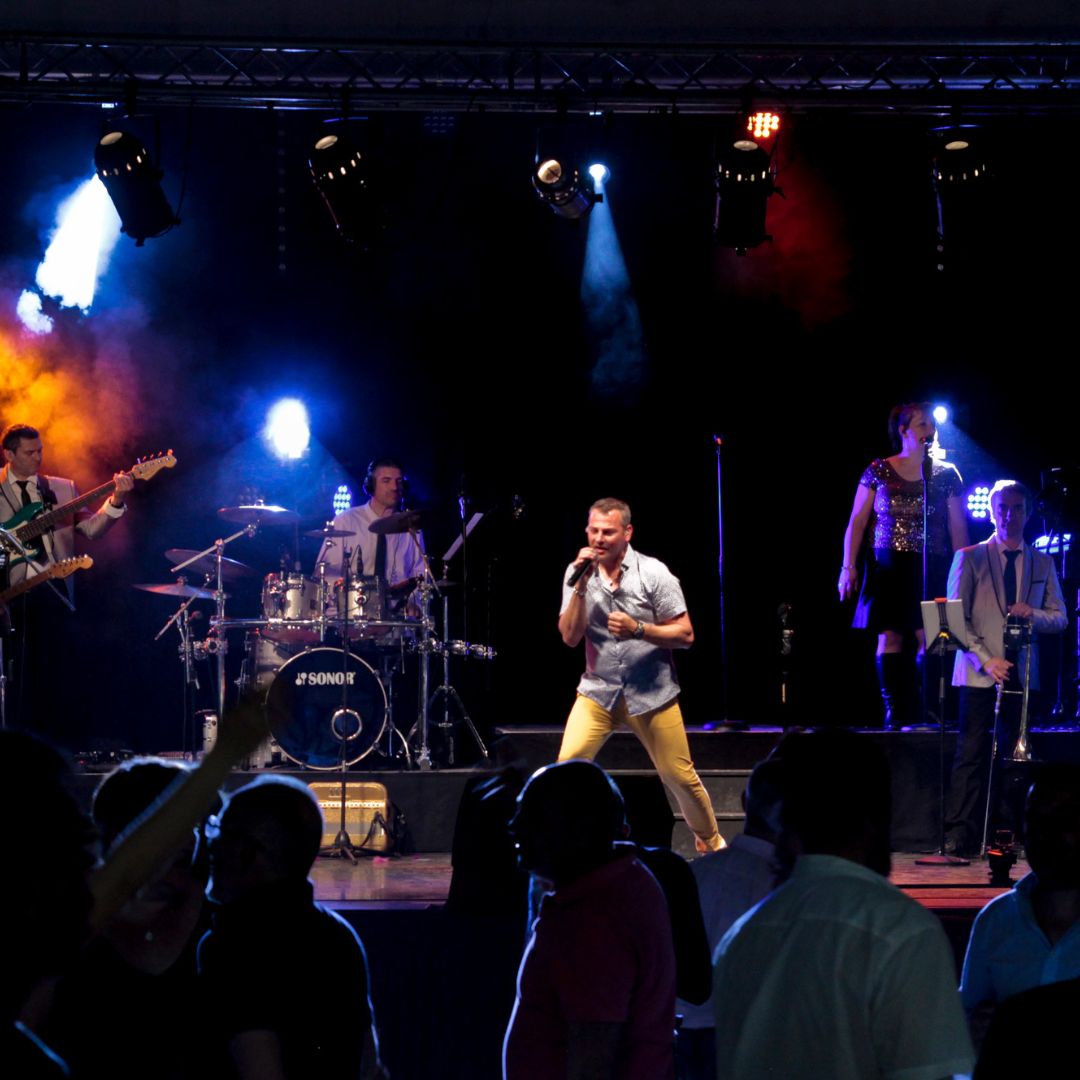 AMBIANCE MUSICALE