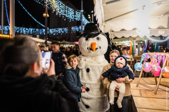 MARCHÉ DE NOËL