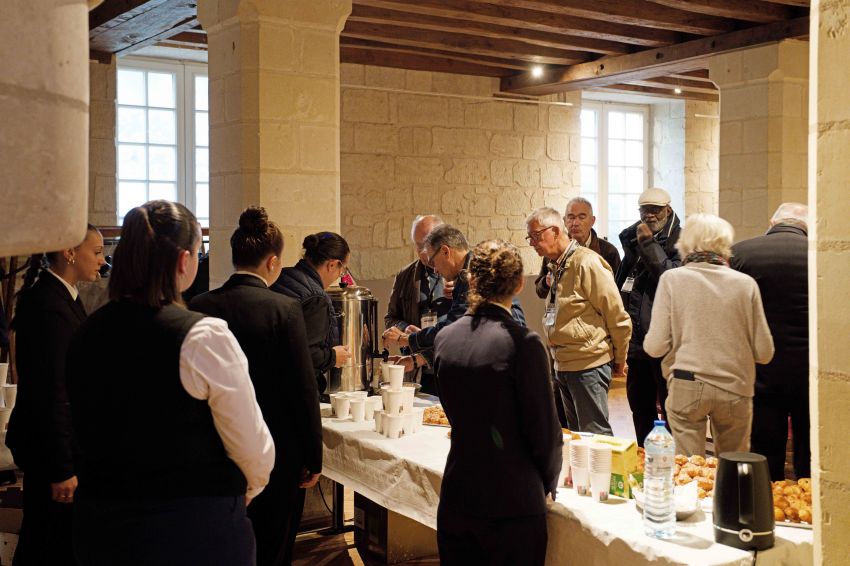 Petit déjeuner © Guy Mabileau