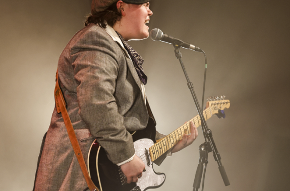 DELANIE PICKERING - Concert