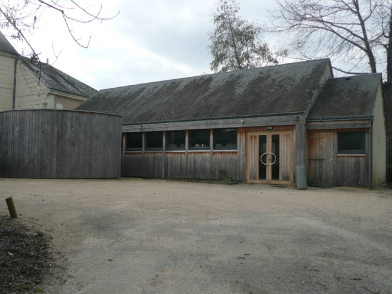 Salle de Dampierre sur Loire 1