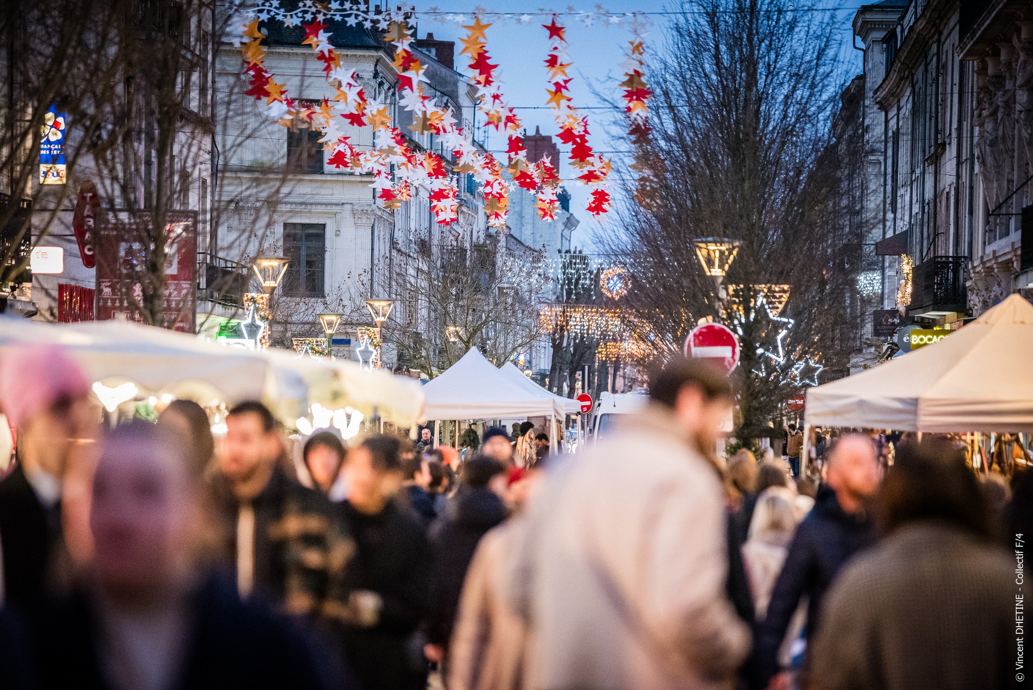 MARCH&Eacute; DE NO&Euml;L 