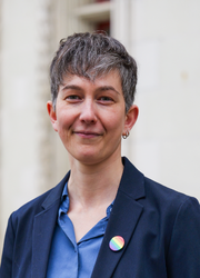 8&egrave;me adjointe