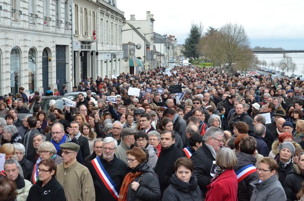 Plus de deux milliers de Grand Saumurois pour Charlie Hebdo