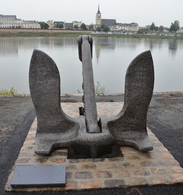 L'ancre de la Marine arrivée à bon port