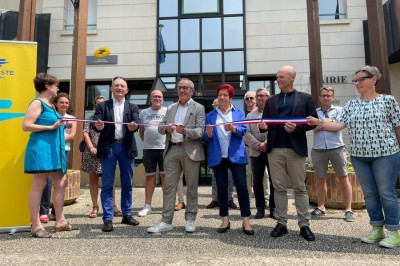 Inauguration de la mairie déléguée de Saint-Hilaire-Saint-Florent et la Poste Agence Communale située dans ses locaux
