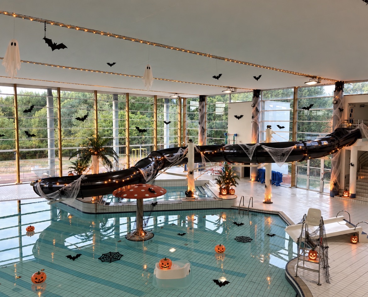 Halloween &agrave; la piscine