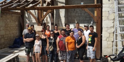 Des jeunes au secours du Moulin du Vigneau