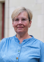 4&egrave;me adjointe