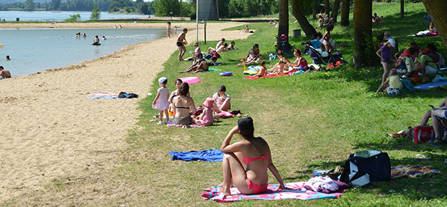 Cela se passe à la base nautique de Millocheau