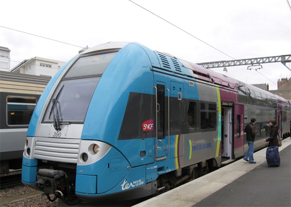 Avis aux Saumurois qui prennent le train