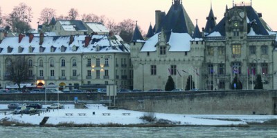 Plan grand froid, le Maine-et-Loire en niveau jaune