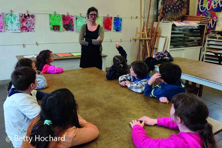 Des &eacute;l&egrave;ves de l&rsquo;&eacute;cole illustrent les histoires de l&rsquo;autrice Ga&euml;lle Arnaud-Billard