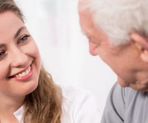 Formation pour les aidants de personnes atteintes de maladies neurod&eacute;g&eacute;n&eacute;ratives