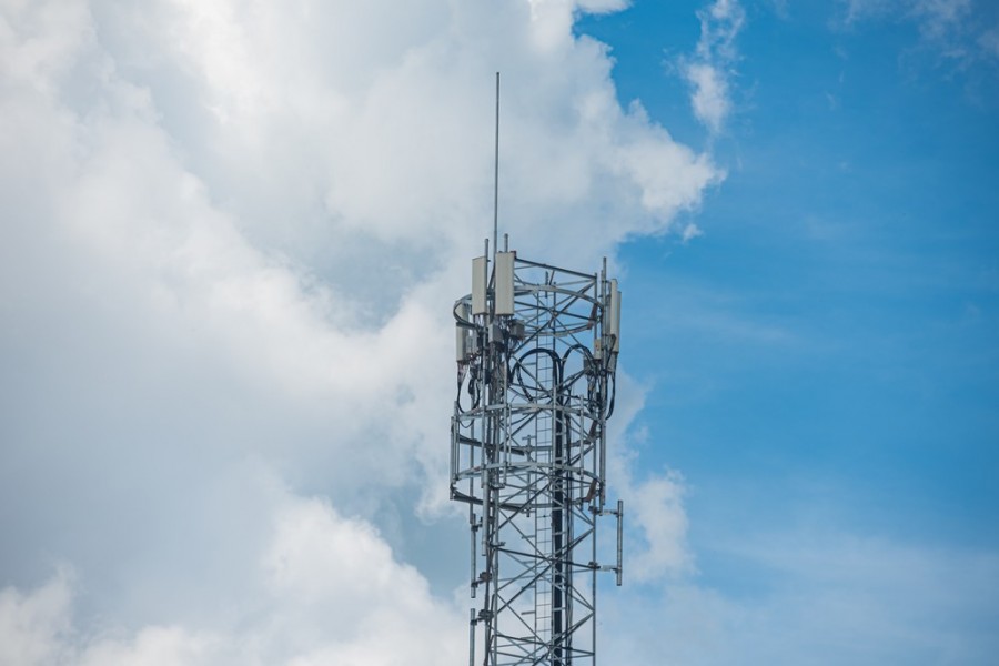 Modification d’une antenne-relais Orange, rue de la Motte d'Aubigny