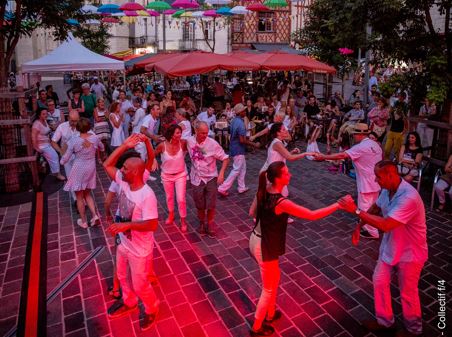 EFFERVESCENCES X BAILA CONMIGO