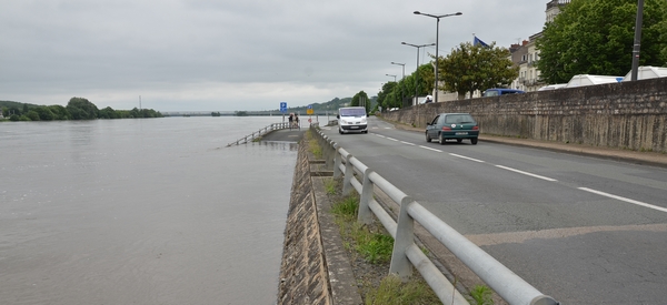 Crue de la Loire : fermeture de la voie sur berge