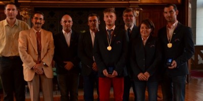 Le champion du monde de voltige hôte de la Ville de Saumur