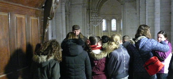 Les enfants de Maremaillette découvrent l'orgue de Nantilly