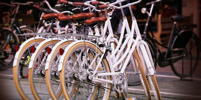 Collecte de vélos : la Ville, le CAO et l'AS BAYARD se mettent en selle pour les jeunes migrants !